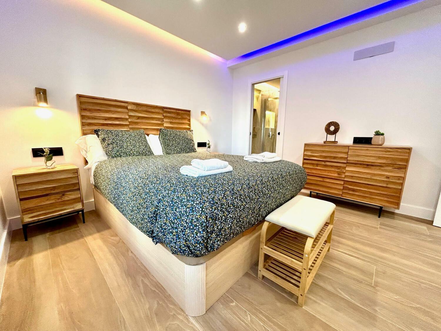 Gatu Premium Deseo Piso De Lujo Con Parking " Preferente Mayores De 25 Anos Y Familias " Cádiz Exteriör bild